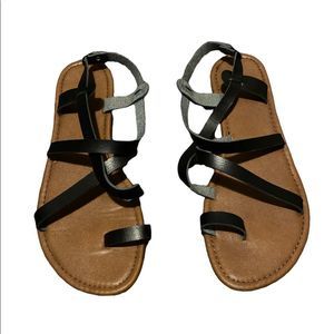 Sonoma sandals